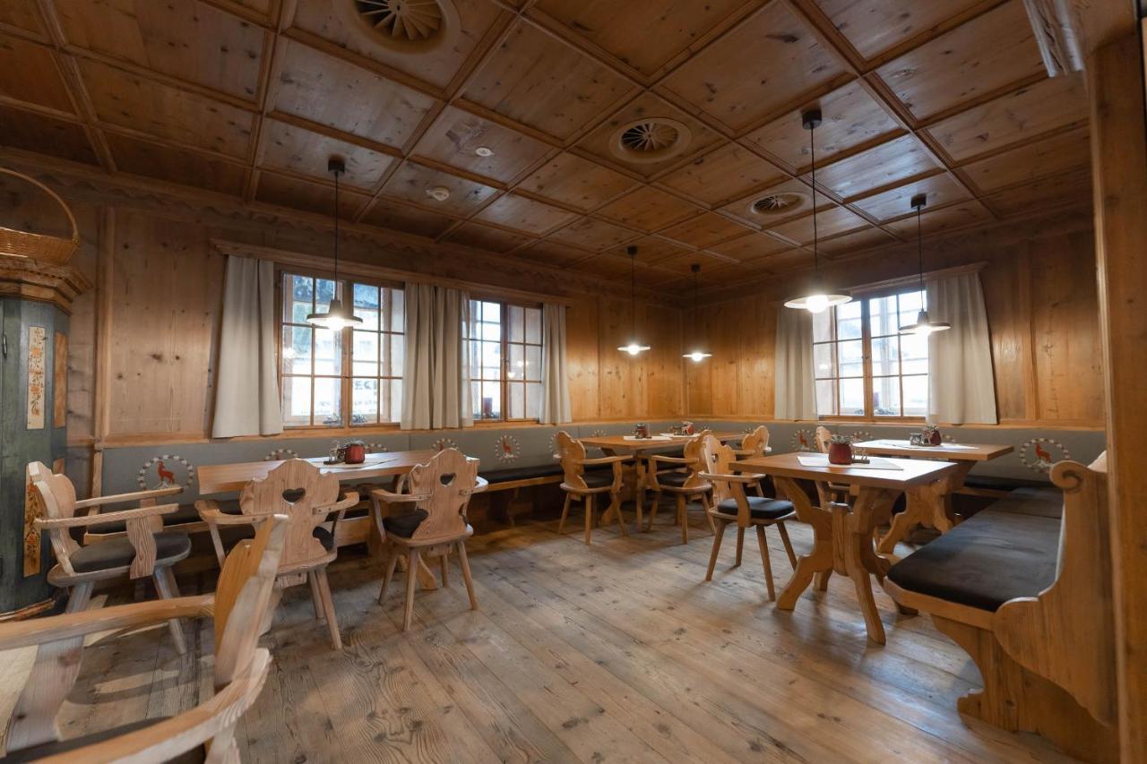 Kirchenwirt Woergl Hotel Luaran gambar