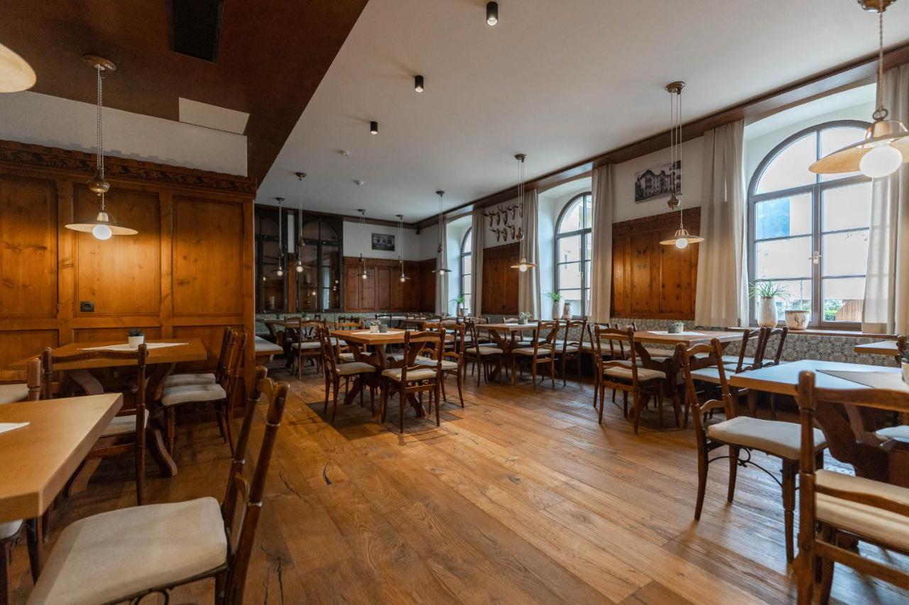 Kirchenwirt Woergl Hotel Luaran gambar